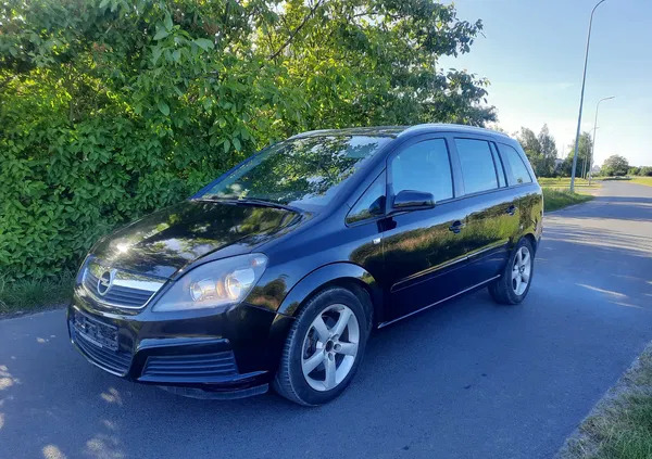 opel zafira Opel Zafira cena 13900 przebieg: 157000, rok produkcji 2006 z Konin